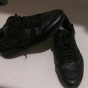 Valentino Men tennis shoes